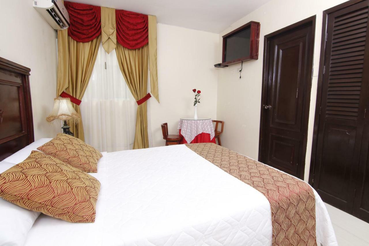 Hotel Flor De Liz Гуаякиль Экстерьер фото